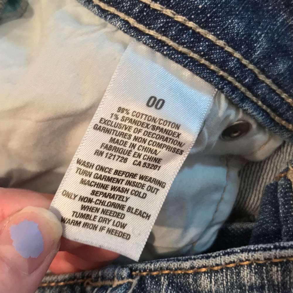 Vintage Y2K Aeropostale distressed denim short shorts - Picture 5 of 8